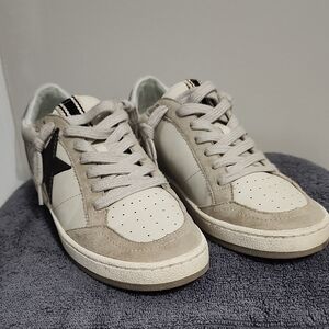 ShuShop Sneakers